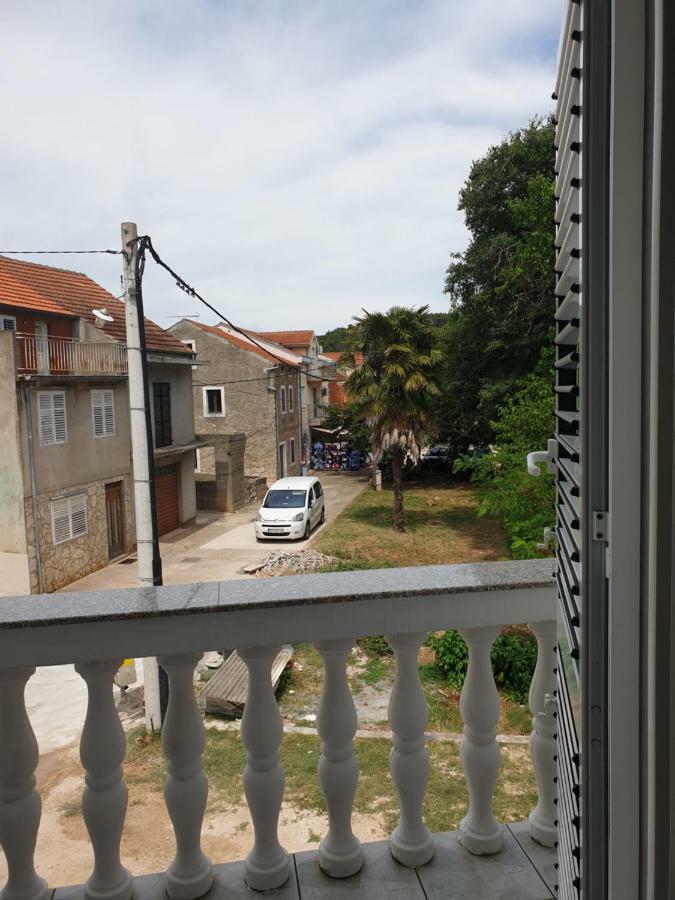 Apartments Martinovic By The Sea Куклица Экстерьер фото